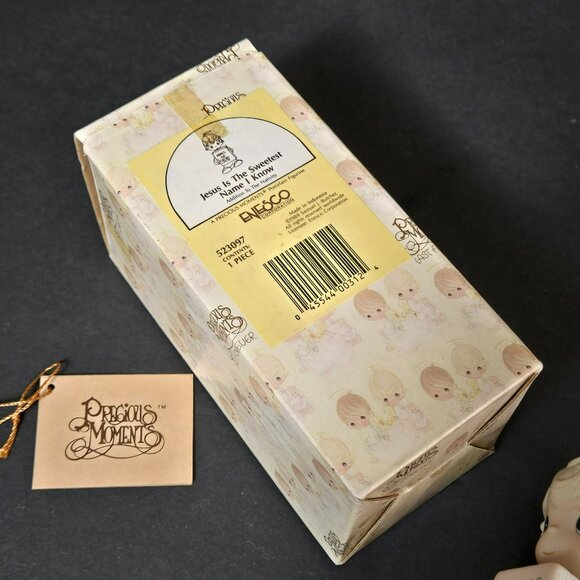 Precious Moments 1989 Porcelain Figurine Names Baby Jesus Sweetest Name I Know - Picture 8 of 9